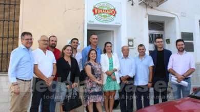 Reunión de alcaldes con Mireia Mollà