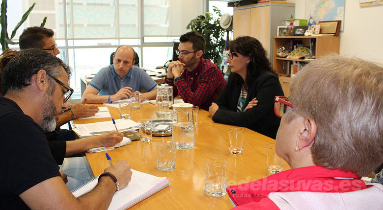 Reunión vertedero Novelda