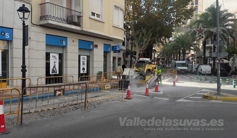 Obras del cableado de fibra óptica