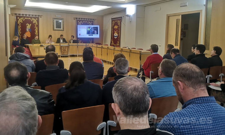 Reunión Ayuntamiento Salon Plenos