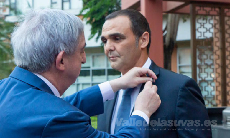 Javier Tora Cruz Isabel la Católica