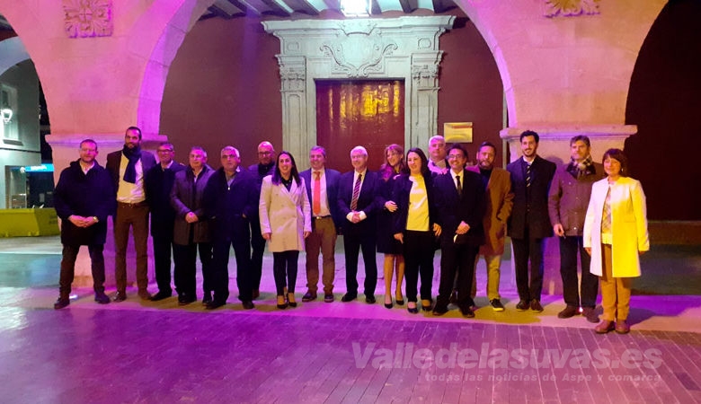 Miembros de la Junta Central de Moros y Cristianos Virgen de las Nieves