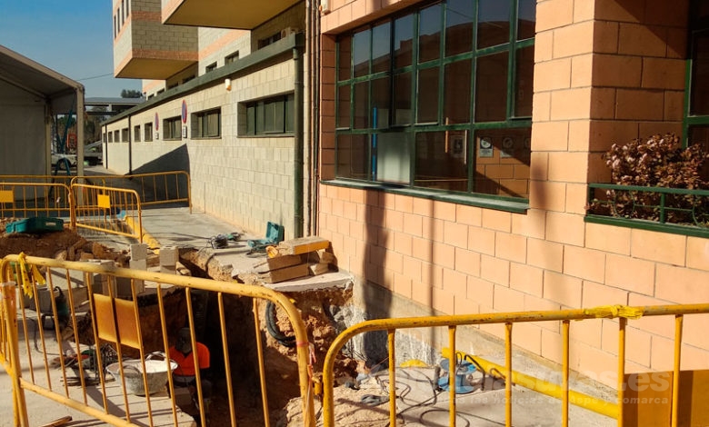 Óbras para la instalación de un ascensor en el Pabellón Deportivo Municipal